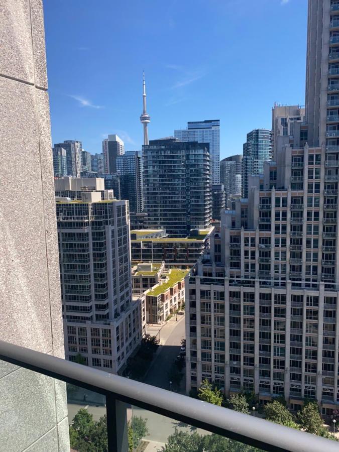Apartmán Downtown Toronto+Free Parking+Cn Tower View Exteriér fotografie